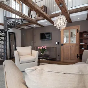 https://boutique-hotel-adara.com-bavaria.com