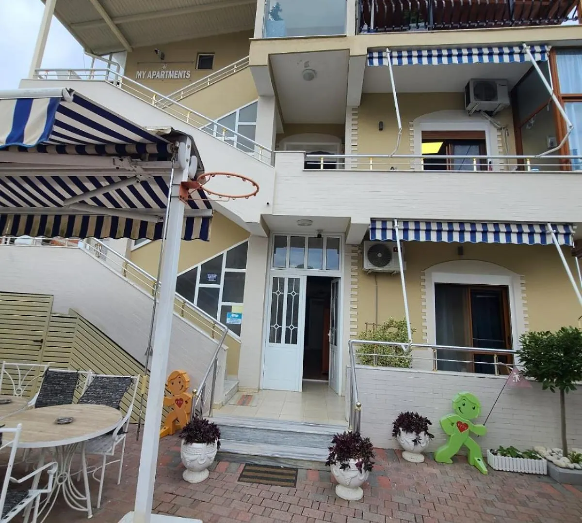 My Apartments Durrës 0*,